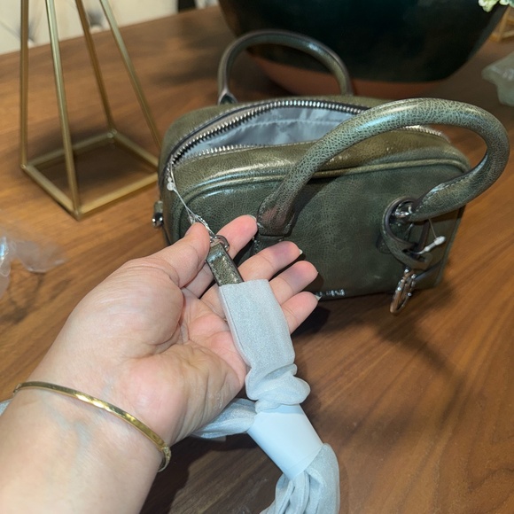 Michael Kors Thompson XS Distressed Convertible Satchel – Olive Green – NEW - Picture 4 of 7